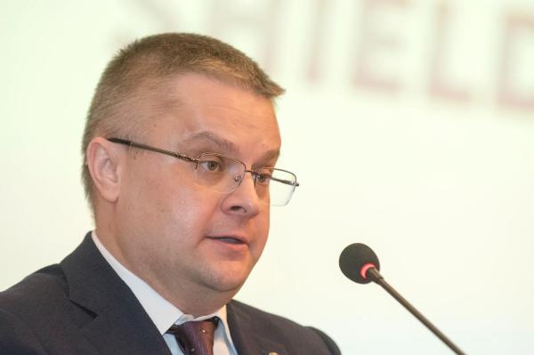 Романов Роман