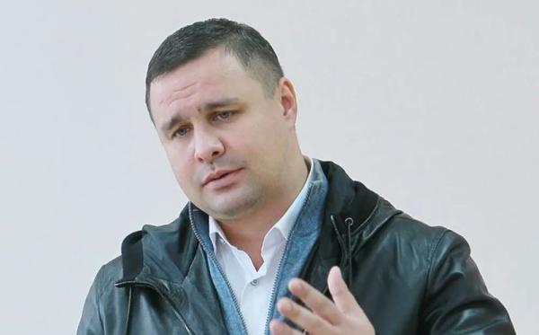 Микитась Максим Микитась Максим