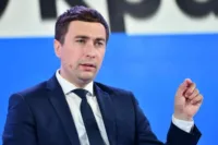 Лещенко Роман