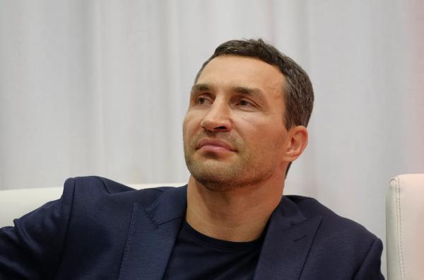 Володимир Кличко — колишній абсолютний чемпіон світу з боксу