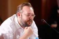 Єрмолаєв Андрій