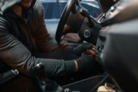 Як завадити злочинцям викрасти ваше авто: колишній поліцейський поділився дієвими порадами