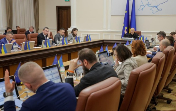 Уряд вирішив збільшити видатки на 449 млрд