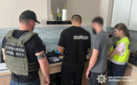 Сім тисяч доларів за фіктивну інвалідність: у Києві викрили масштабну схему ухилення від мобілізації