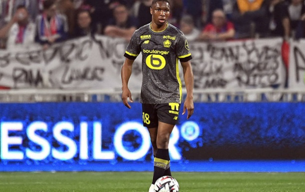 Альтернатива Забарному: Борнмут підписав нового захисника