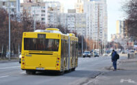 У Києві на вихідних низка автобусів і один тролейбус змінять маршрути