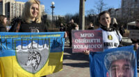 “Інформації про них немає”: в Києві пройшла щотижнева акція на підтримку полонених
