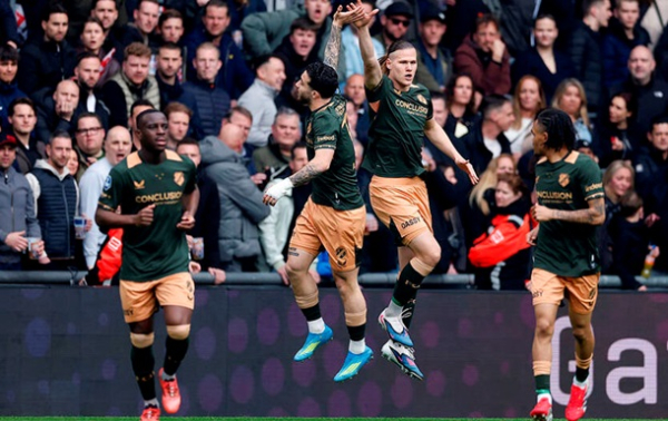 Степанов виводить Утрехт уперед у матчі з ПСВ