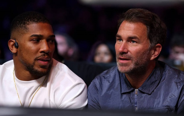 Промоутер Джошуа оцінив його шанси у наступному бою