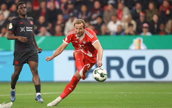 Баварія стала першим фіналістом Кубка Німеччини