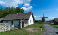 У Києві запустять новий автобусний маршрут до музею у Пирогові