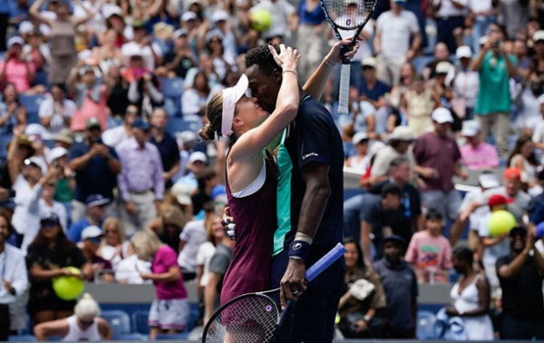 Світоліна та Монфіс пробилися до півфіналу US Open Світоліна та Монфіс пробилися до півфіналу US Open