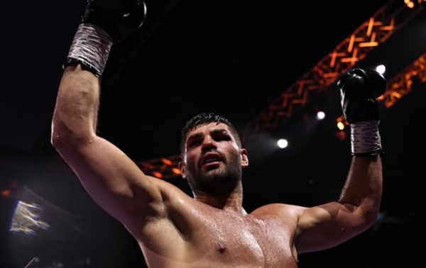 Хрговіч сенсаційно здолав Ітауму і став чемпіоном світу