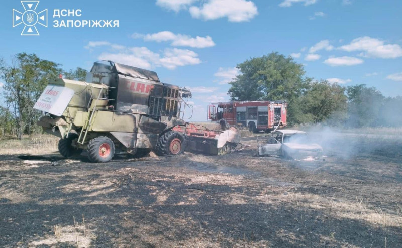Ударили по тих, хто збирав хліб: росіяни спалили комбайн на Запоріжжі, є загиблий та поранений