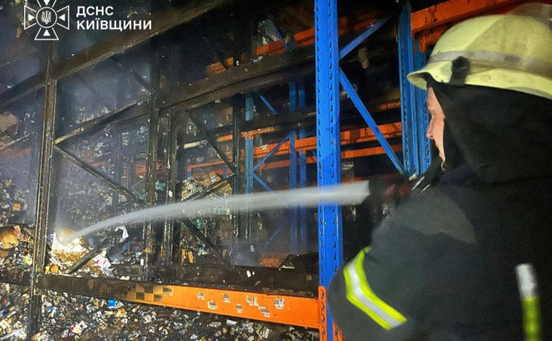 За добу росіяни пошкодили сім об’єктів на Київщині