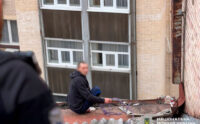 Чоловік хотів стрибнути з даху будинку біля Майдану Незалежності